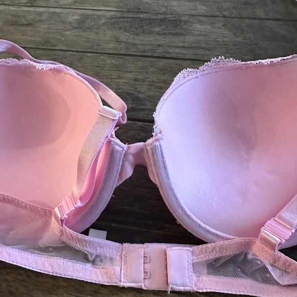 Victoria’s Secret push-up bra like new - Picture 4 of 4